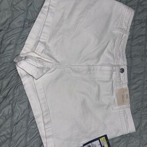 Universal Thread White Jean Shorts
